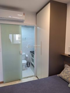 Apartamento 1/4 e 1 suíte Costa Azul