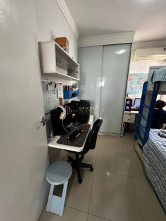 Apartamento 3/4 e 1 suíte Paralela