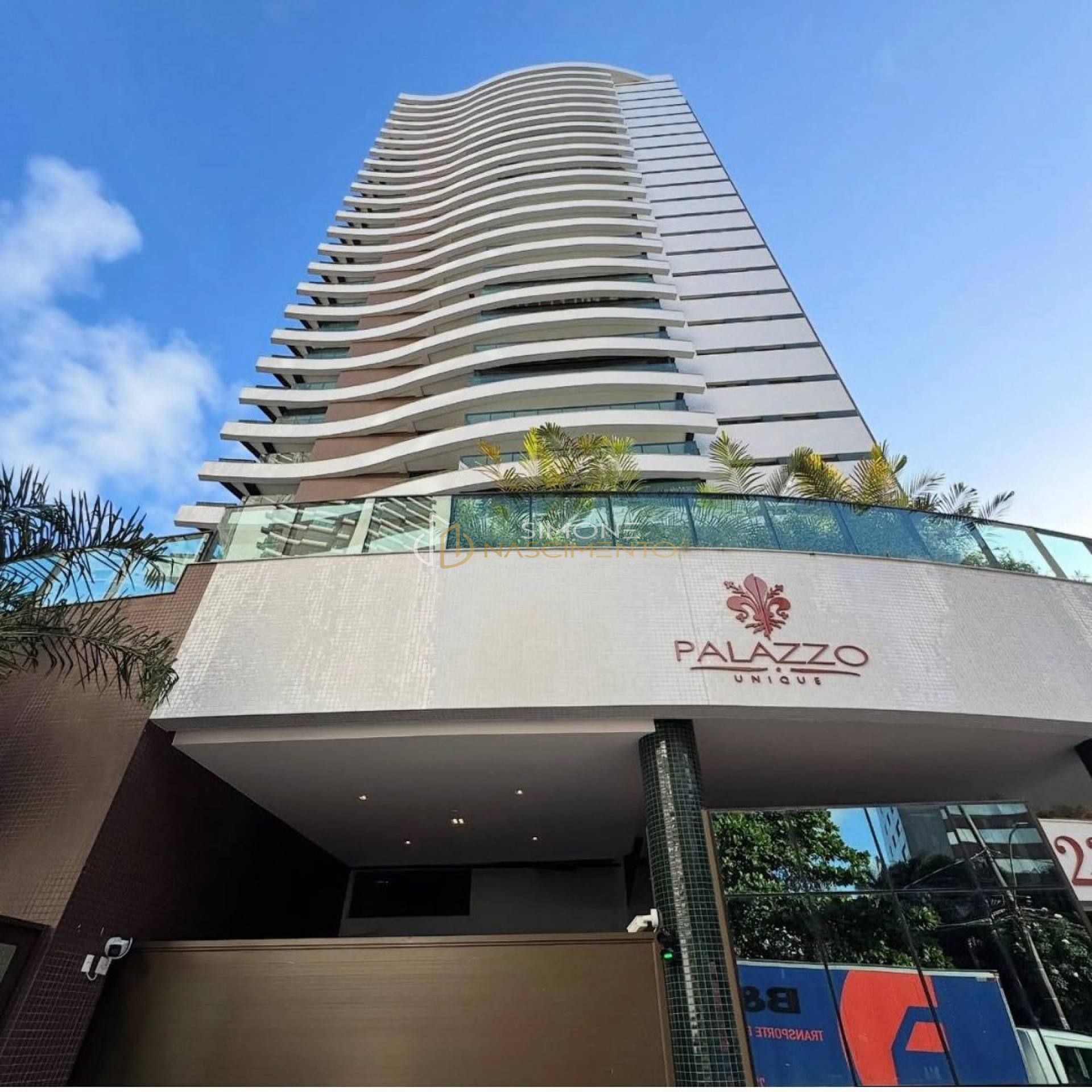 Apartamento 4 suítes  Caminho das árvores