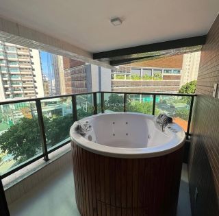 Apartamento 4 suítes  Caminho das árvores