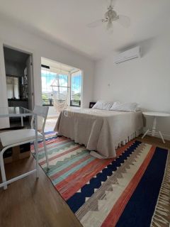 Casa Condomínio 4 suítes Buraquinho