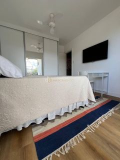 Casa Condomínio 4 suítes Buraquinho