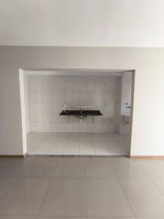 Apartamento 2/4 e 1 suíte Armação