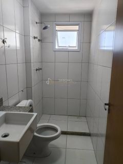 Apartamento 2/4 e 1 suíte Armação