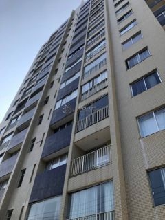 Apartamento 2/4 e 1 suíte Costa Azul