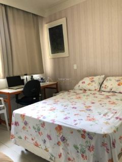 Apartamento 2/4 e 1 suíte Costa Azul