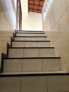 Casa Solta 3/4 e 2 suítes  Itapuã