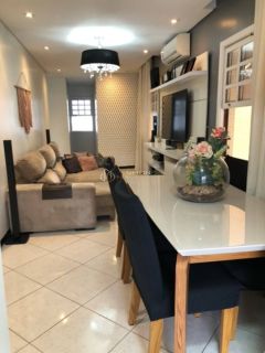 Casa Solta 3/4 e 2 suítes  Itapuã