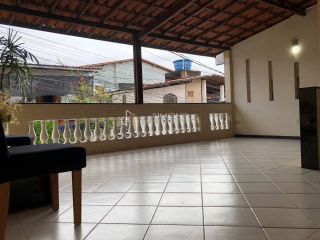 Casa Solta 3/4 e 2 suítes  Itapuã