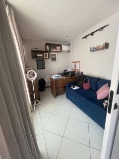 Casa de Condomínio 4/4 e 2 suítes Piatã