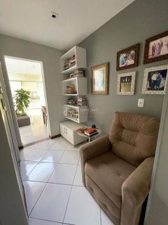 Casa de Condomínio 4/4 e 2 suítes Piatã