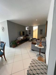 Casa de Condomínio 4/4 e 2 suítes Piatã