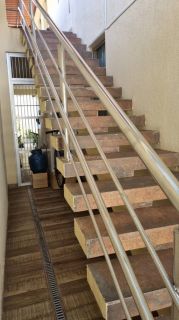 Casa de Condomínio 4/4 e 2 suítes Piatã