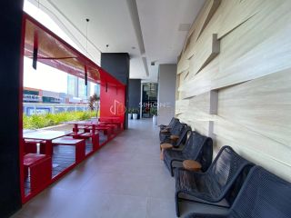 Apartamento Para Vender com 1 quarto, sendo 1 suíte no bairro Caminho das Árvores em Salvador