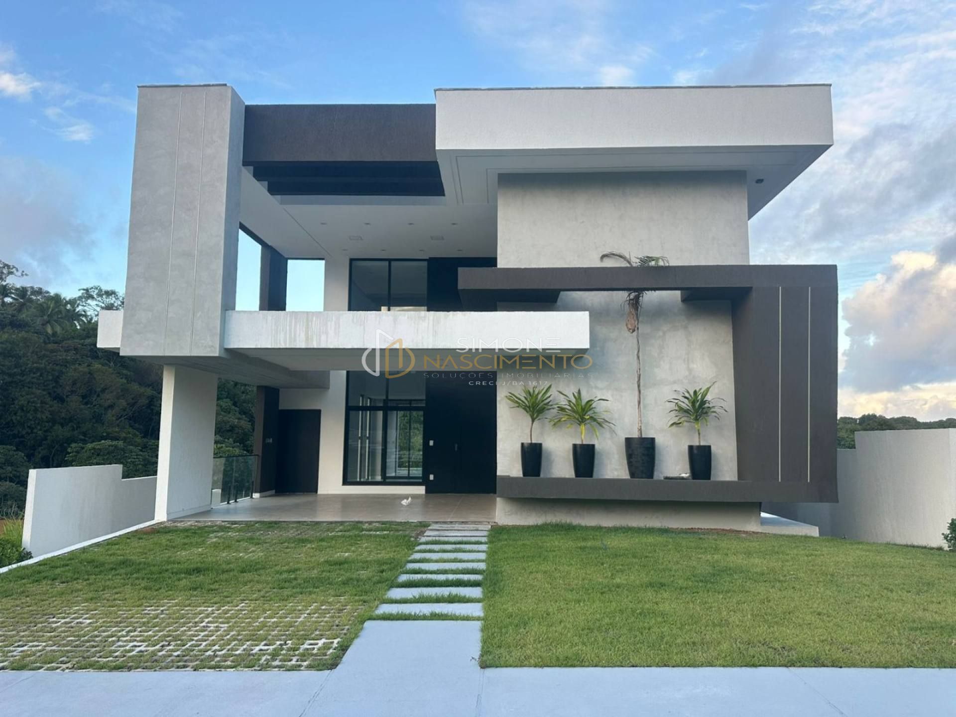 Casa de Condomínio 4/4 e 3 suítes Alphaville Litoral Norte 3  Abrantes