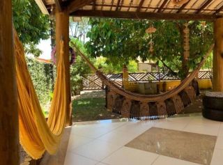 Casa ampla à venda no Condomínio Jardim Gantois – Jaguaribe