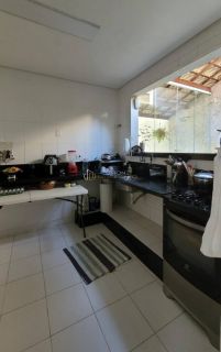 Casa de Condomínio com 3/4 e  1 suíte Stella Mares