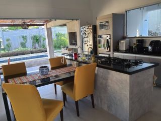 Casa  Condomínio 3 suítes  Alphaville I Abrantes