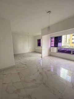 Apartamento  4/4 e 1 suíte Imbuí