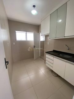 Apartamento  4/4 e 1 suíte Imbuí