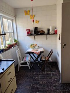 Casa de Condomínio Para Vender com 3 quartos 2 suítes no bairro Pituaçu em Salvador