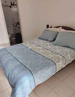 Casa de Condomínio Para Vender com 3 quartos 2 suítes no bairro Pituaçu em Salvador