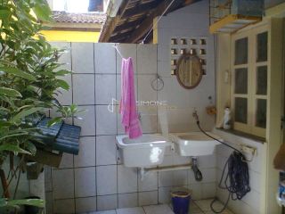 Casa de Condomínio Para Vender com 3 quartos 2 suítes no bairro Pituaçu em Salvador