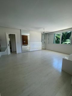 Casa Condomínio 5 suítes Busca Vida