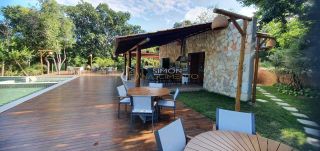 Casa à Venda na Praia do Forte com 3 Suítes e 2 vagas.