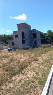 Casa de Condomínio 4/4 e1 suíte Cajazeiras de Abrantes