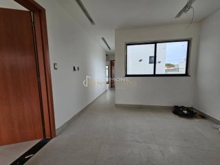 Casa em Condomínio 4 suítes