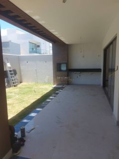 Casa em Condomínio 4 suítes