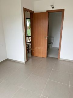 Casa de Condomínio Para Vender na Praia do Forte, com 3 quartos 3 suítes em Mata De São João.