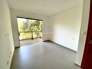 Casa de Condomínio Para Vender na Praia do Forte, com 3 quartos 3 suítes em Mata De São João.