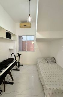 Casa Solta  4/4 e 1 suíte Buraquinho