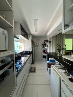 Apartamento  3/4 e 1 suíte Buraquinho