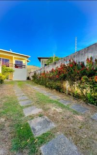 Casa Solta 4/4 e 3 suítes  Buraquinho