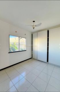 Casa Solta 4/4 e 3 suítes  Buraquinho