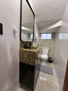 Casa de Condomínio 4 suítes  Buraquinho