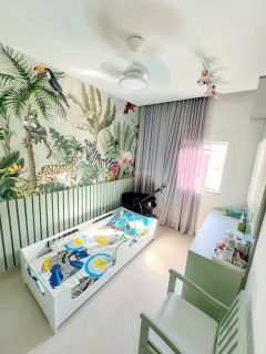 Casa de Condomínio 4 suítes  Buraquinho