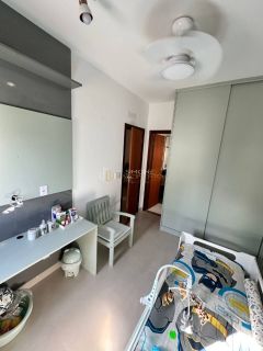 Casa de Condomínio 4 suítes  Buraquinho