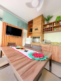 Casa de Condomínio 4 suítes  Buraquinho