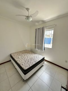 Casa Solta 4/4 e 1 suíte  Ipitanga