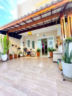 Village 3/4 e  2 suítes Porteira Fechada  Ipitanga