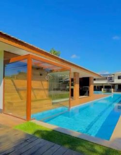 Casa de Condomínio 5/4 e 4 suítes Portão em Lauro De Freitas