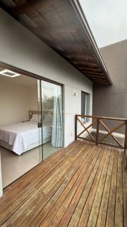 Casa de Condomínio Para Vender  3 suítes  Praia do Forte