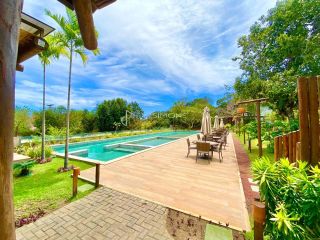 Casa de Condomínio Para Vender  3 suítes  Praia do Forte