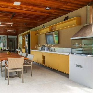 Casa de Condomínio 7 suítes Praia do Forte