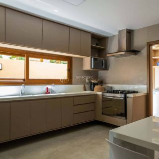 Casa de Condomínio 7 suítes Praia do Forte