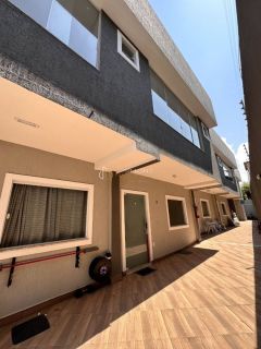 Village  3 suítes  Jockey Club